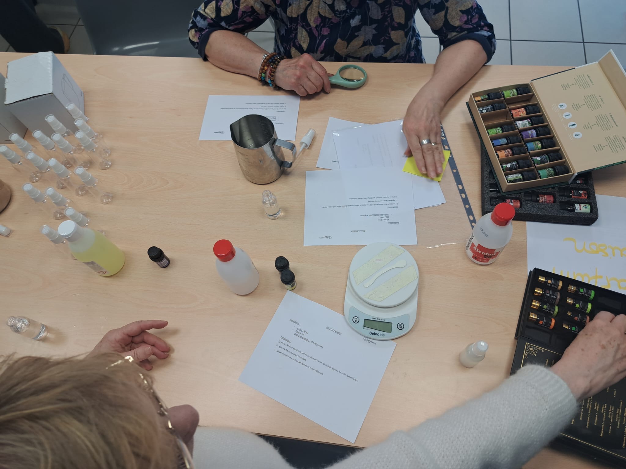 Atelier à Elbeuf – Création de bougies, lessive maison & parfum